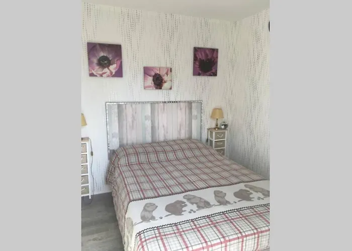 Au Hameau Du Parc Des Thermes